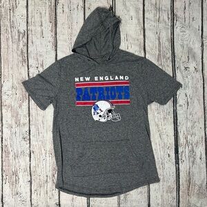 New England Patriots Hoodie Short Sleeve Sports Gray NFL T-Shirt